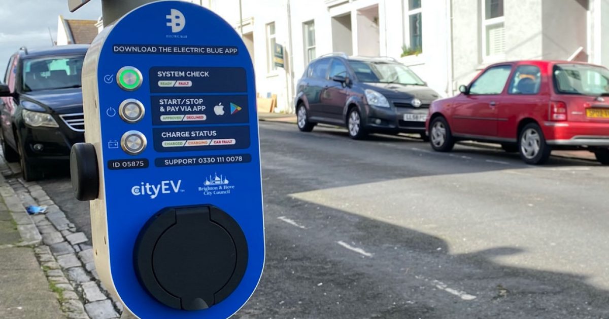 How Do You Use Brighton's Lamp Post EV Chargers? - Electric Brighton