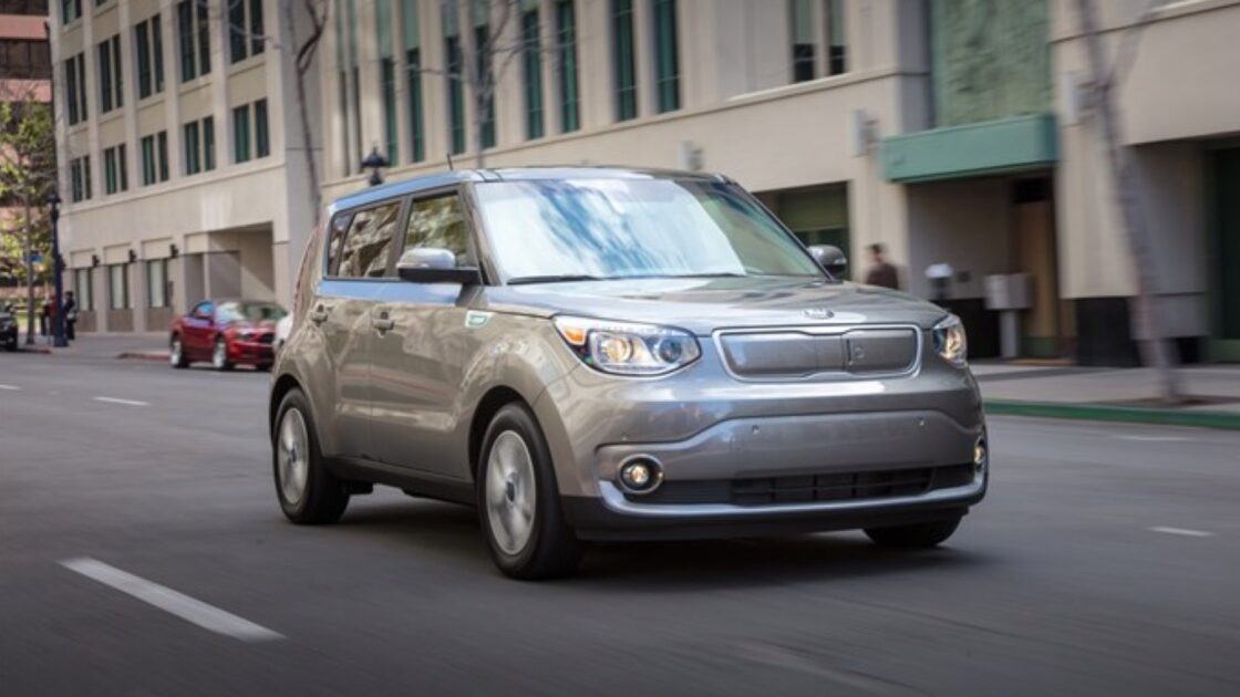 How long does it take to charge a Kia Soul EV?
