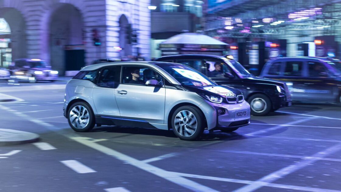 Cost to charge bmw i3 hotsell